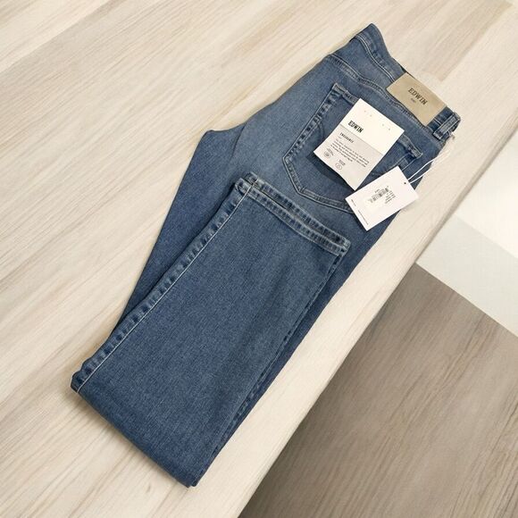 EDWIN Men’s Maddox Slim Straight Leg Jeans in Lyric Light Wash in the Size 31X32 - Picture 4 of 14